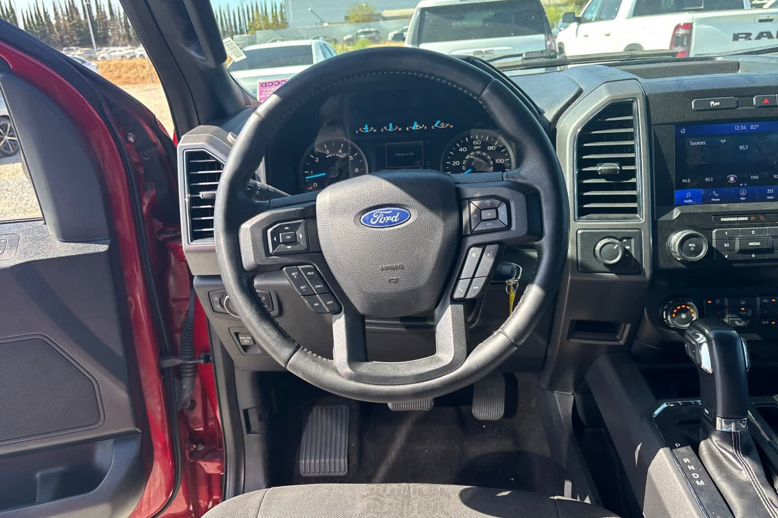 Used 2019 Ford F150 XLT w/ Equipment Group 302A Luxury AWD/4WD image 16