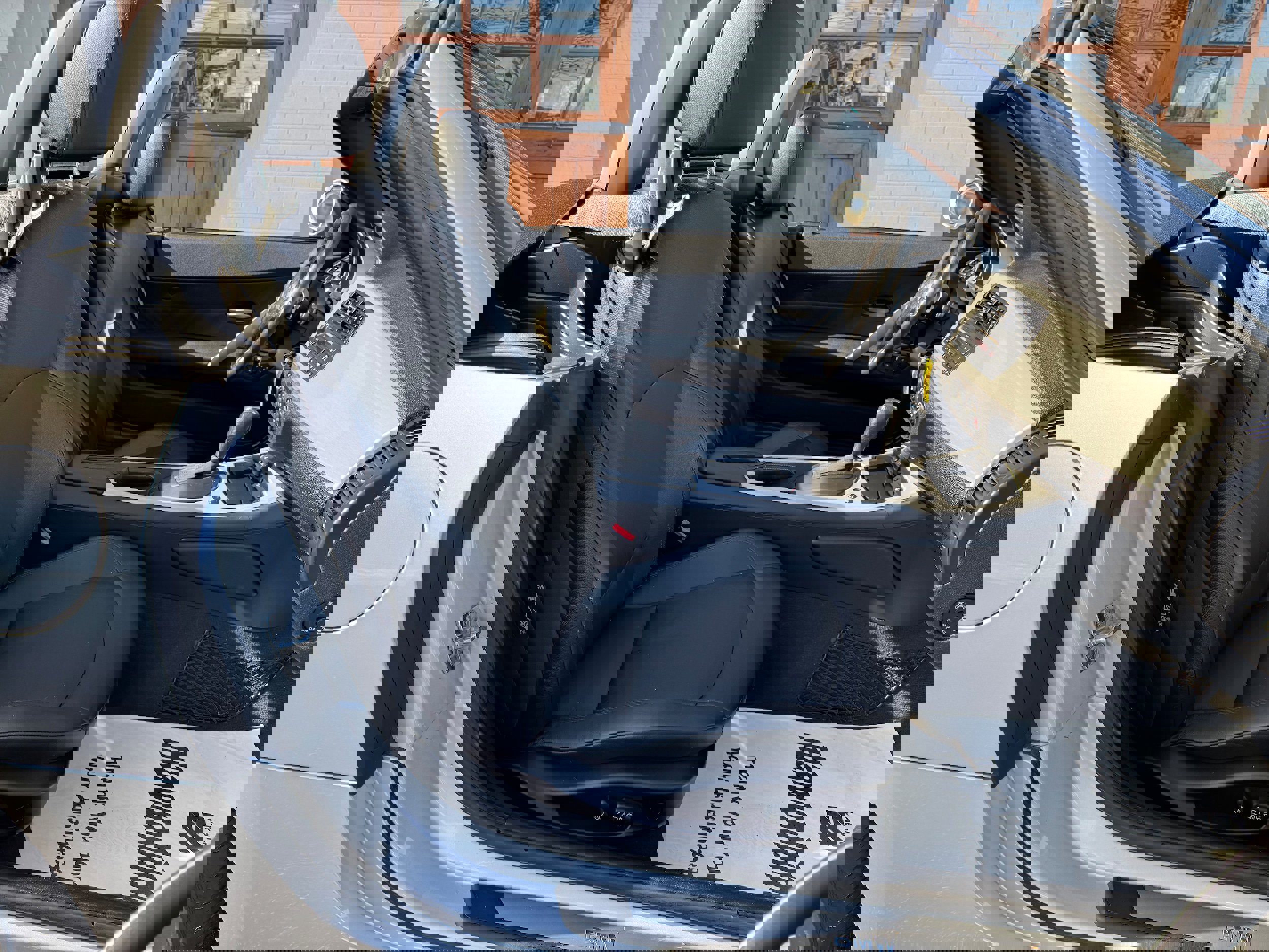 Used 2006 BMW Z4 3.0i image 11