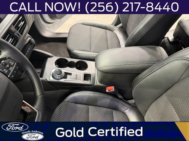 Used 2025 Ford Escape SE FWD image 18