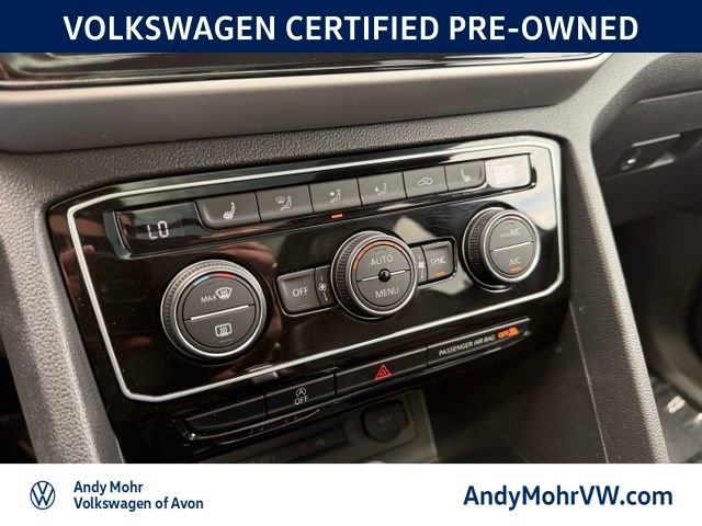 Used 2023 Volkswagen Atlas Cross Sport SEL R-Line AWD/4WD image 28