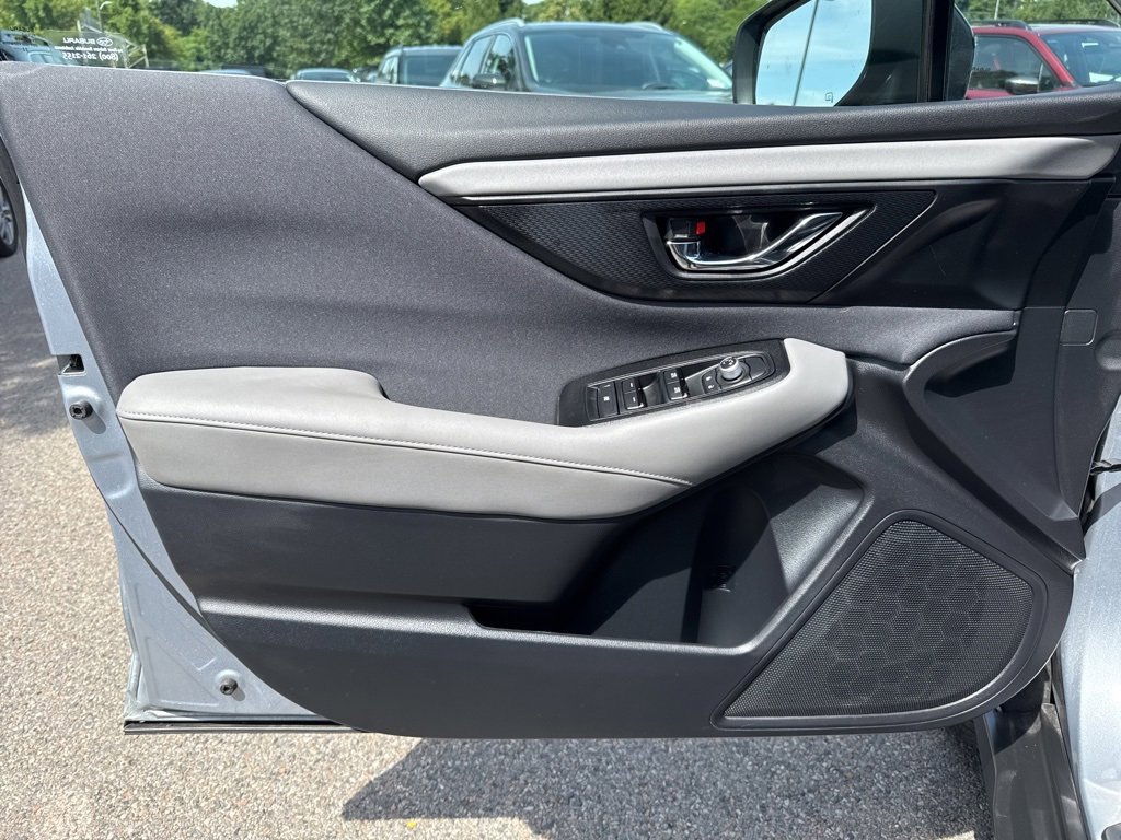 Used 2023 Subaru Outback Premium image 21