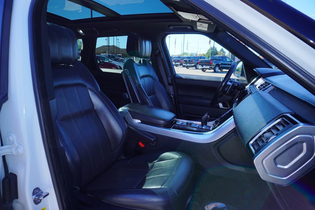 Used 2021 Land Rover Range Rover Sport HSE Silver Edition image 28