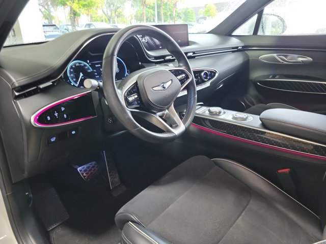 Certified 2022 Genesis GV70 3.5T Sport w/ Sport Prestige Package AWD/4WD image 14