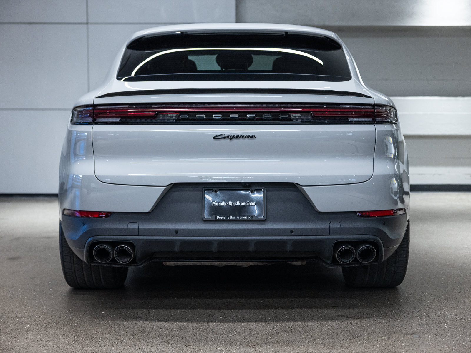 Certified 2024 Porsche Cayenne Coupe AWD/4WD image 24