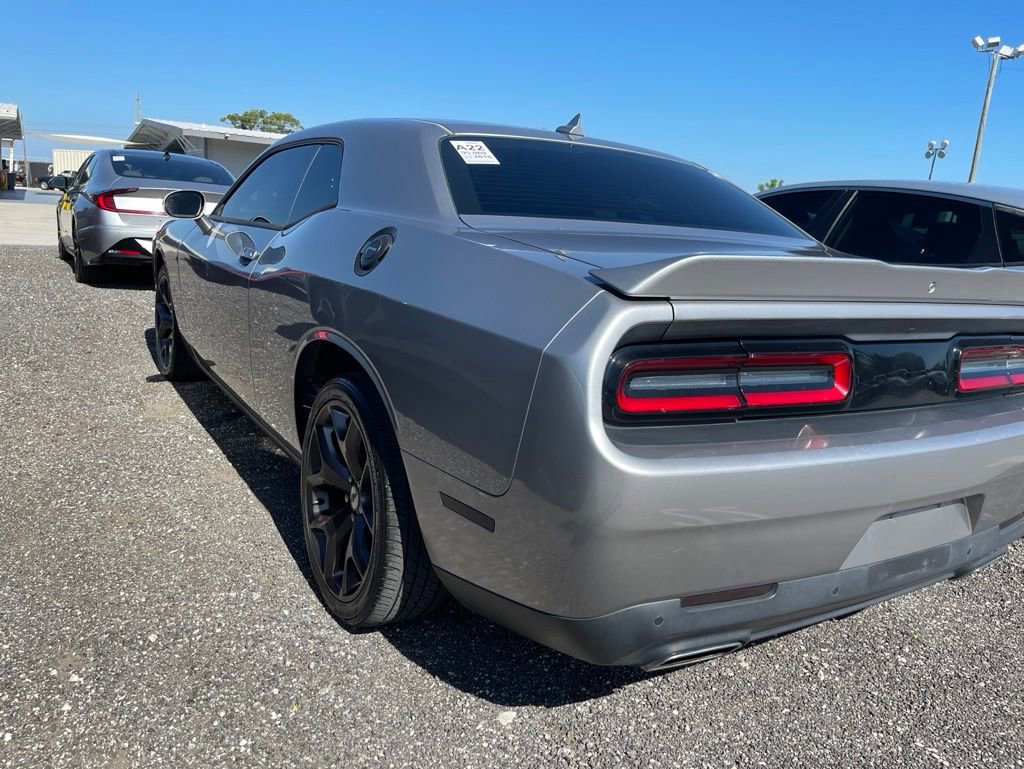 Used 2018 Dodge Challenger SXT Plus RWD image 3