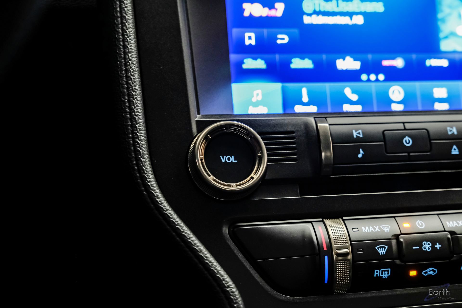 Used 2021 Ford Mustang Shelby GT500 w/ Carbon Fiber Track Pack image 68