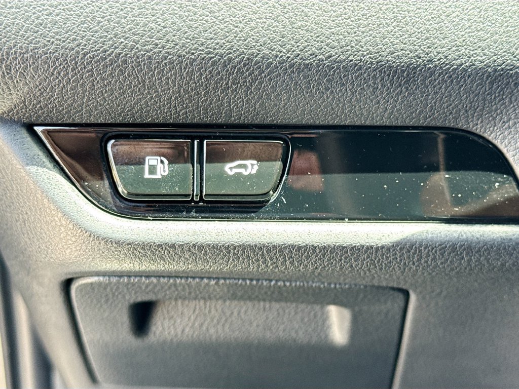 Used 2025 Lexus NX 250 FWD w/ Cold Area Package image 11