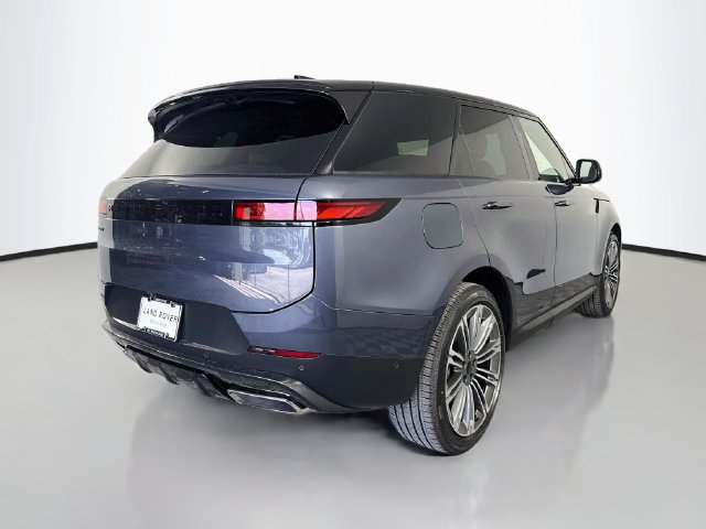 New 2027 Land Rover Range Rover Sport SE AWD/4WD image 5
