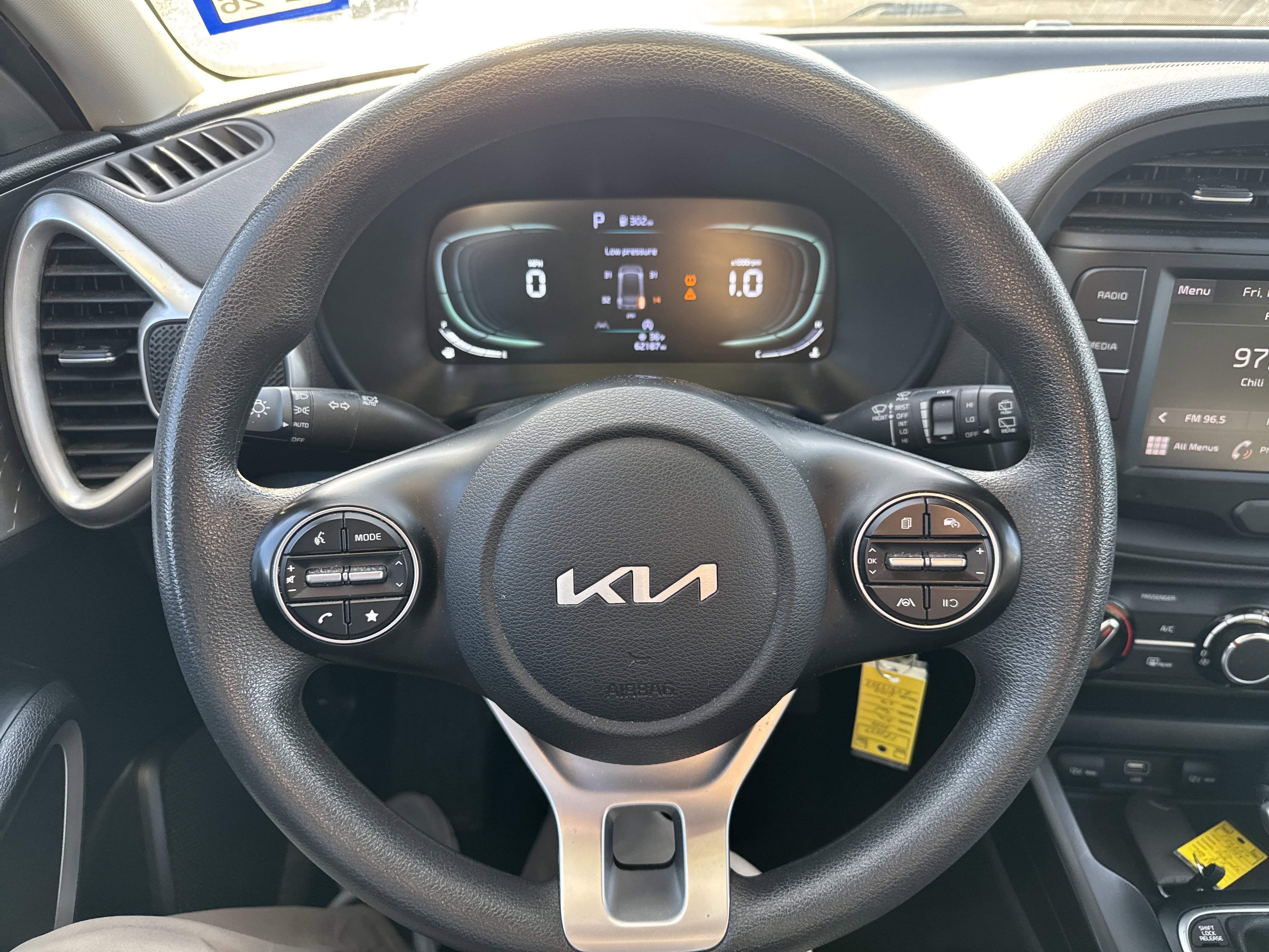 Used 2024 Kia Soul LX w/ Option Group 015 image 17
