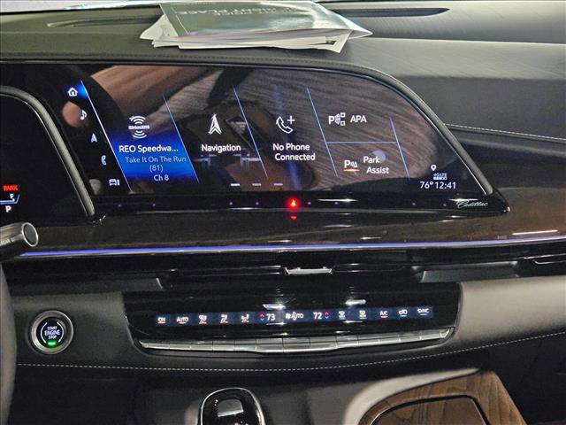 Used 2023 Cadillac Escalade Sport Platinum w/ LPO, ONYX Package image 14