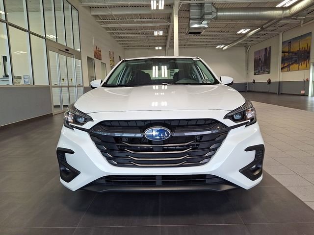 Certified 2025 Subaru Legacy Premium AWD/4WD image 2