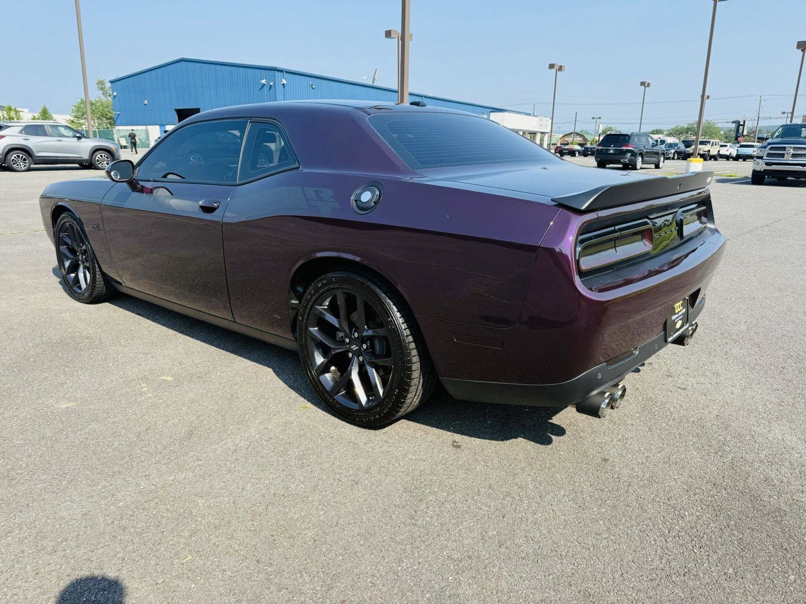 Used 2022 Dodge Challenger R/T w/ Blacktop Package image 4
