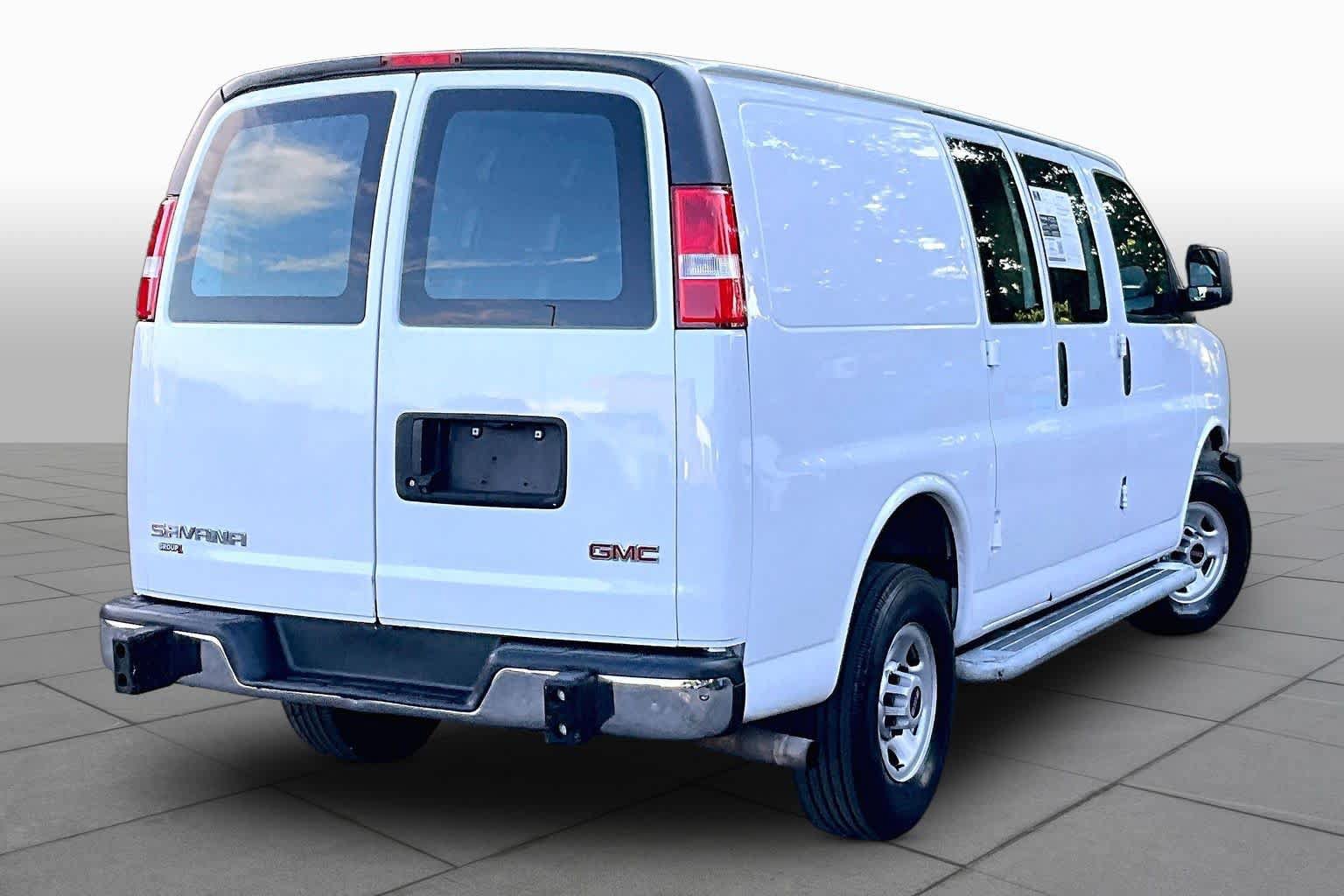 Used 2022 GMC Savana 2500 w/ Driver Convenience Package RWD image 13