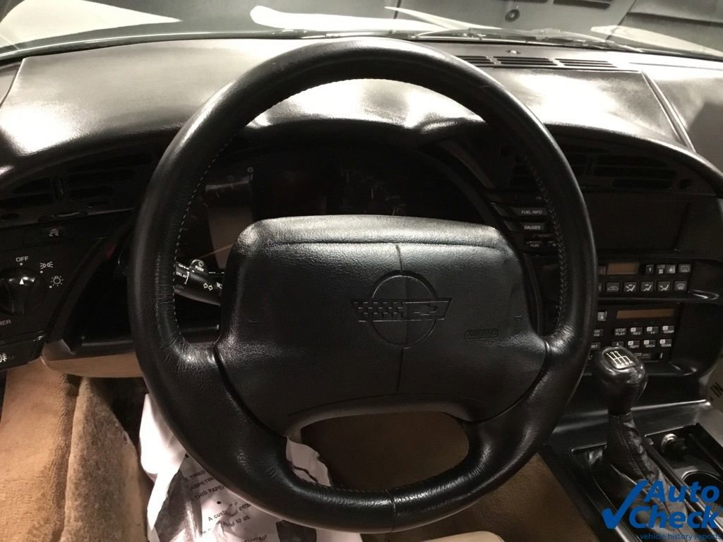Used 1995 Chevrolet Corvette Convertible RWD image 40