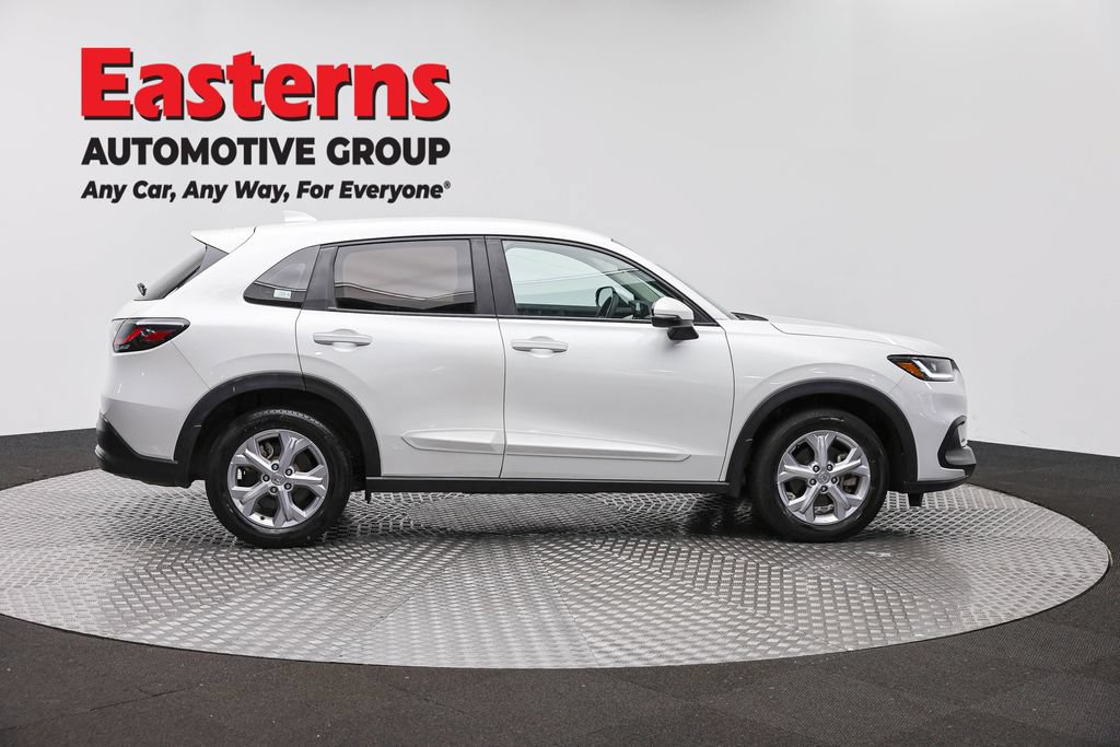 Used 2024 Honda HR-V LX image 4