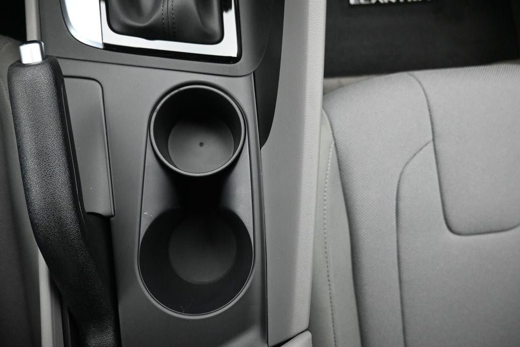 New 2026 Hyundai Elantra SE FWD image 18