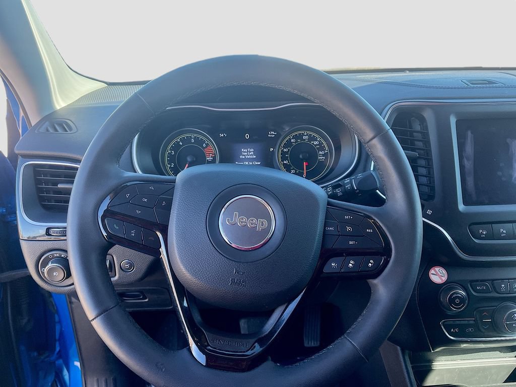 Used 2023 Jeep Cherokee Altitude Lux AWD/4WD image 11