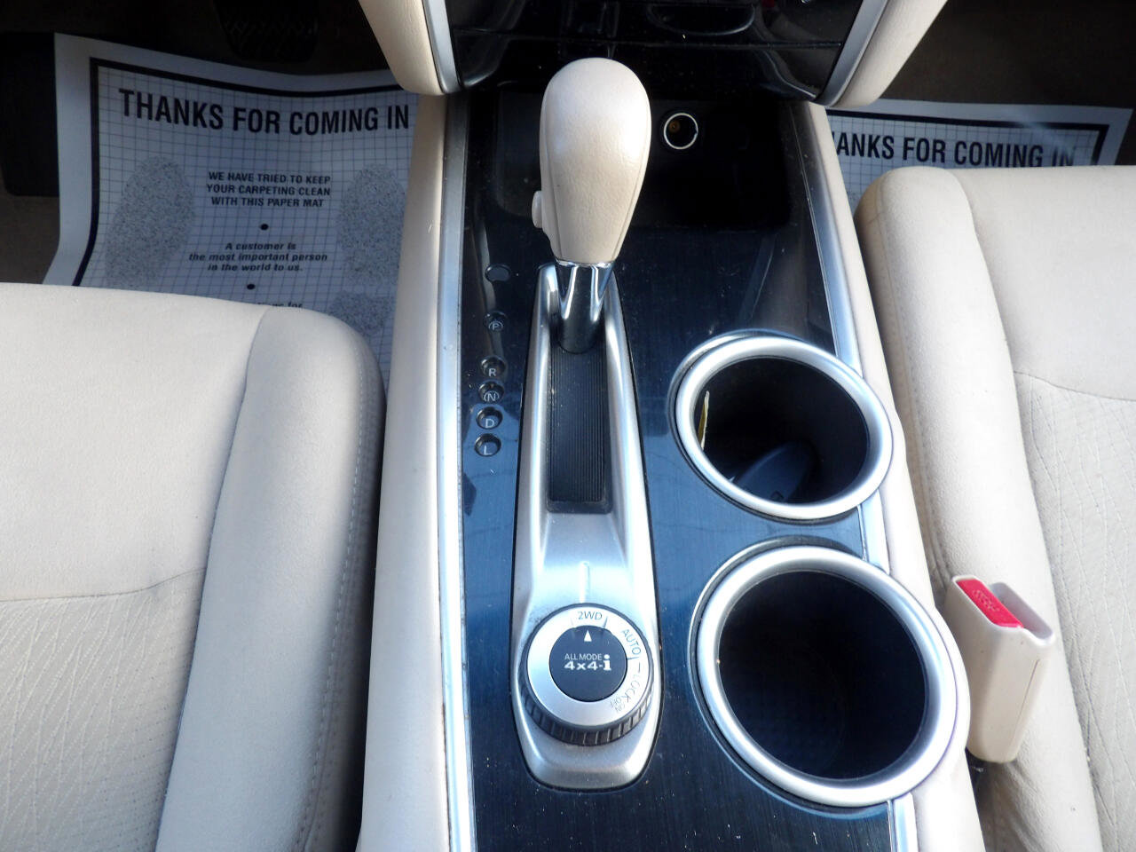 Used 2013 Nissan Pathfinder S image 27