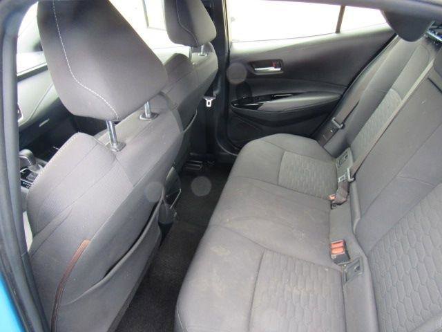 Used 2019 Toyota Corolla SE w/ SE Option Package image 11