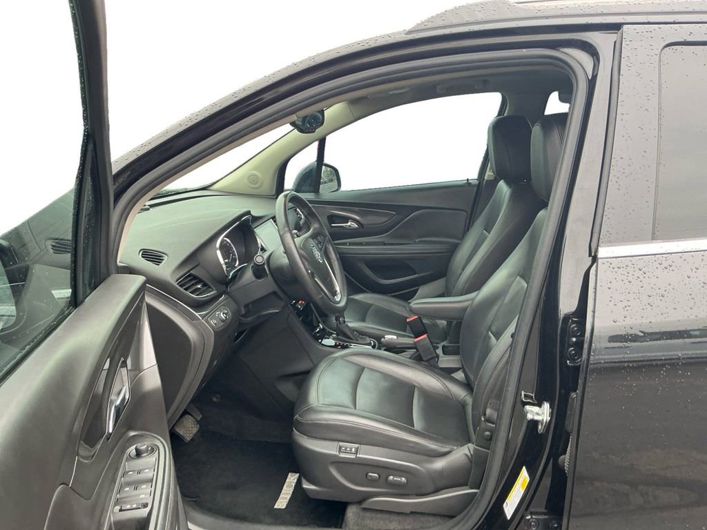 Used 2018 Buick Encore Essence w/ Experience Buick Package image 14