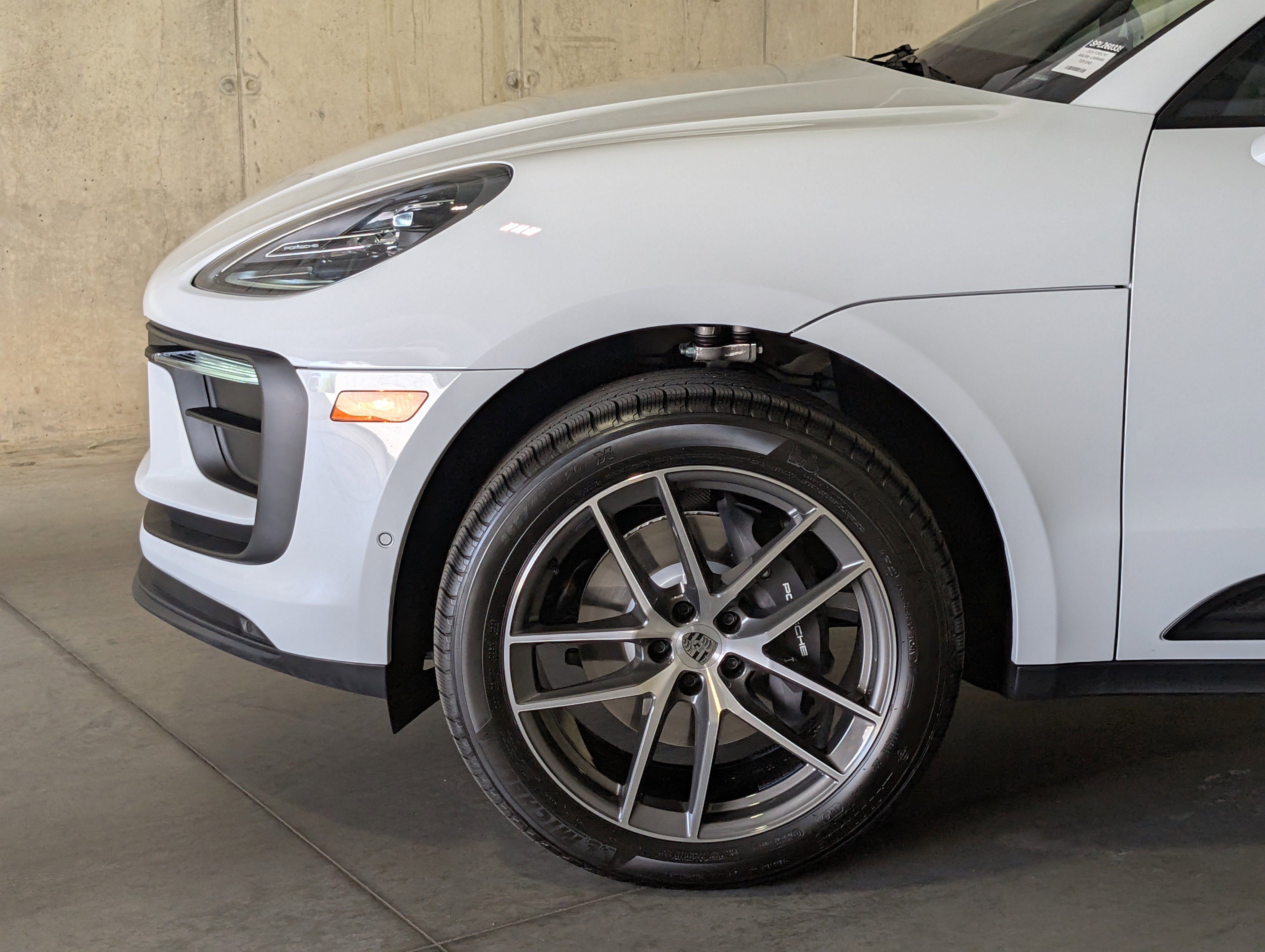 New 2026 Porsche Macan AWD/4WD image 17
