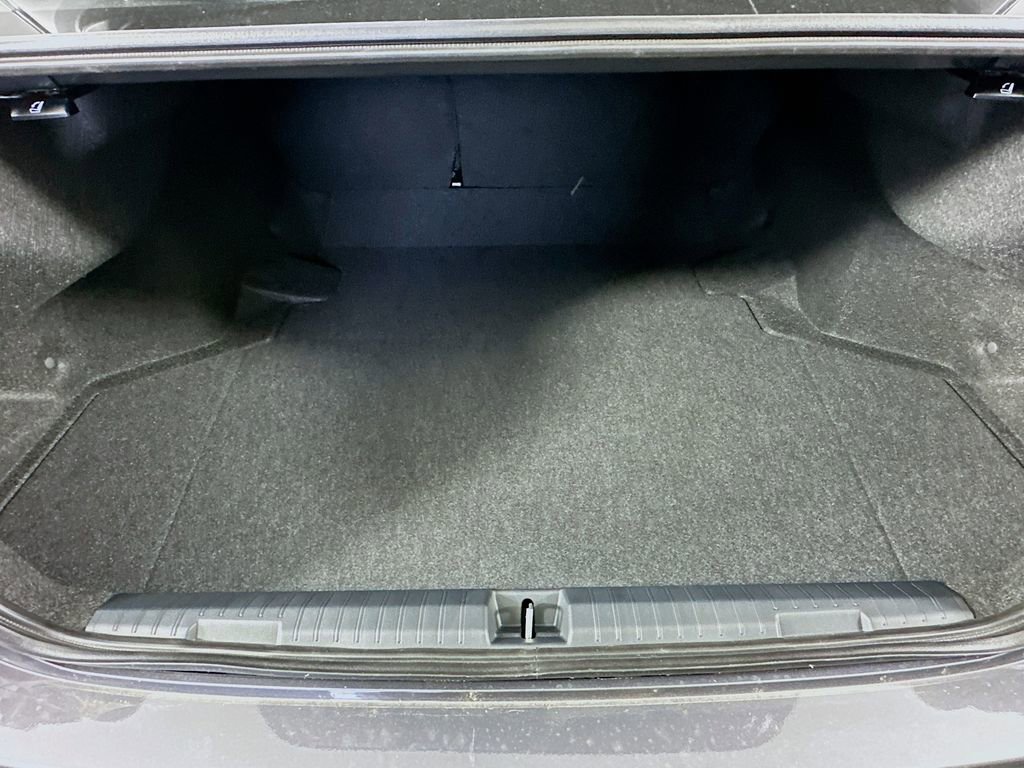 New 2025 Subaru Legacy Premium image 31