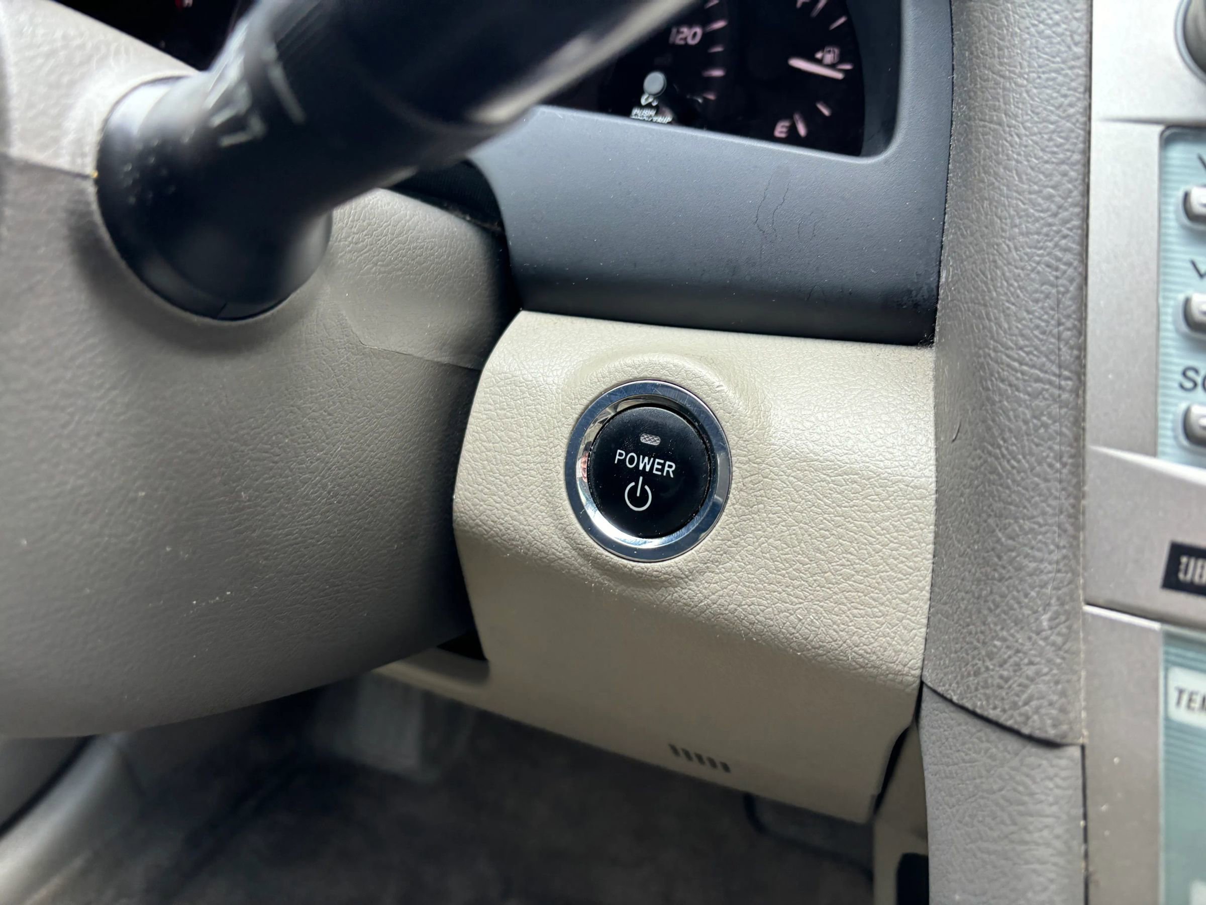 Used 2007 Toyota Camry Hybrid image 18