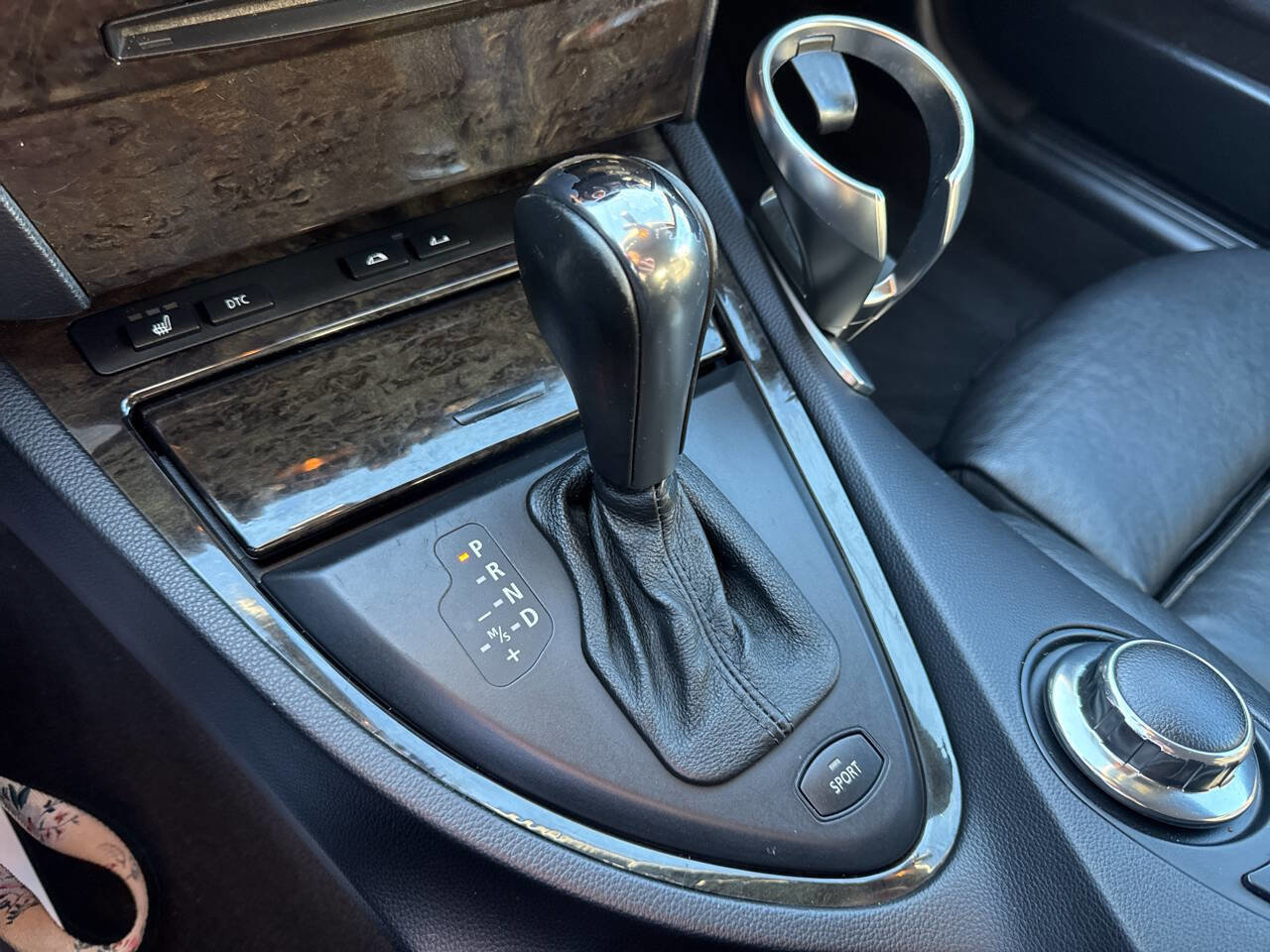 Used 2006 BMW 650i Convertible image 22