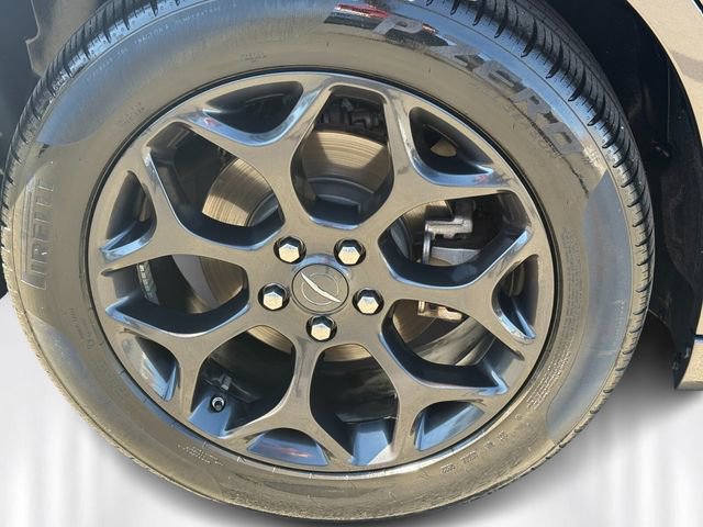 Used 2022 Chrysler 300 Touring L w/ Comfort Group image 11