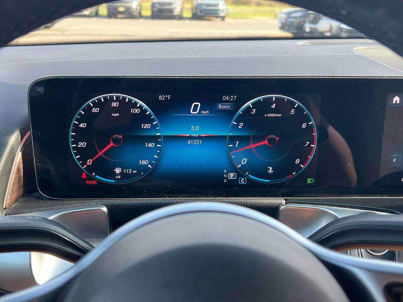 Used 2023 Mercedes-Benz GLB 250 4MATIC w/ Premium Package image 16