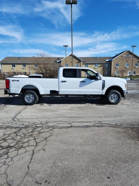 New 2026 Ford F350 XL w/ XL Chrome Package image 8