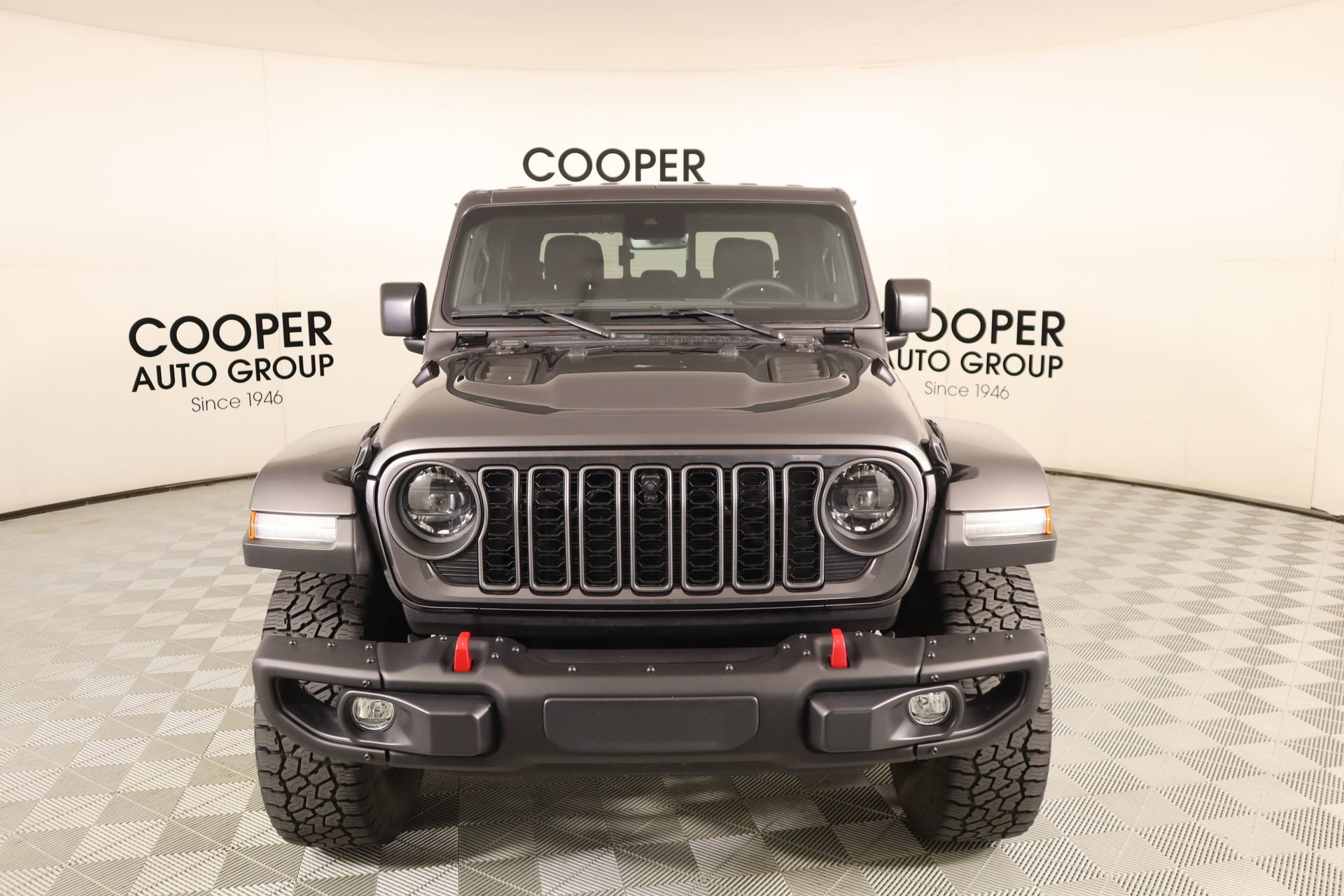 Used 2024 Jeep Gladiator Rubicon image 10