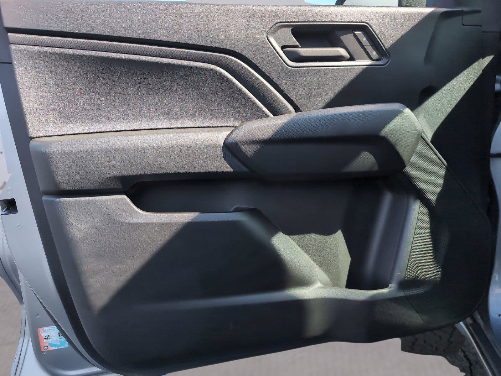 Certified 2024 Chevrolet Colorado Trail Boss w/ Advanced Trailering Package image 28