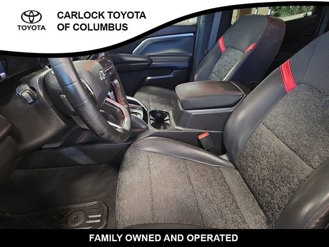 Used 2024 Chevrolet Colorado Z71 w/ Z71 Convenience Package 2 image 12