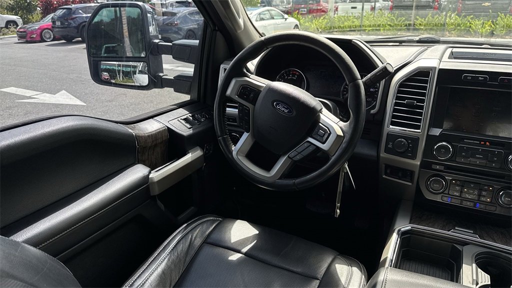 Used 2017 Ford F350 Lariat w/ Chrome Package image 22