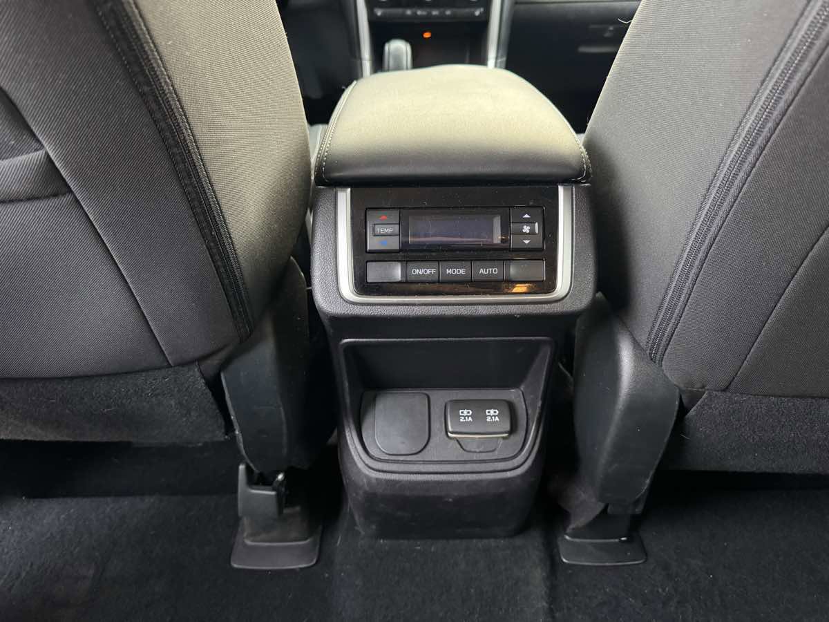 Used 2019 Subaru Ascent Premium w/ Popular Package #2 image 19