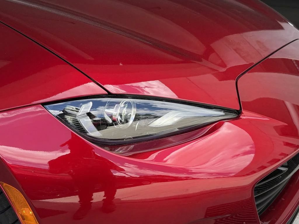 New 2026 MAZDA MX-5 Miata Club w/ Interior Package RWD image 7