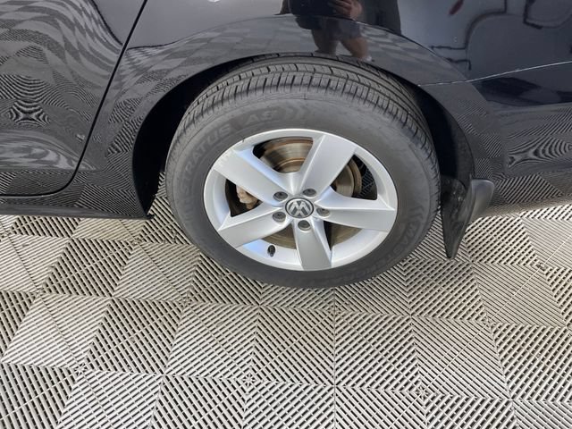 Used 2013 Volkswagen Jetta TDI FWD image 19