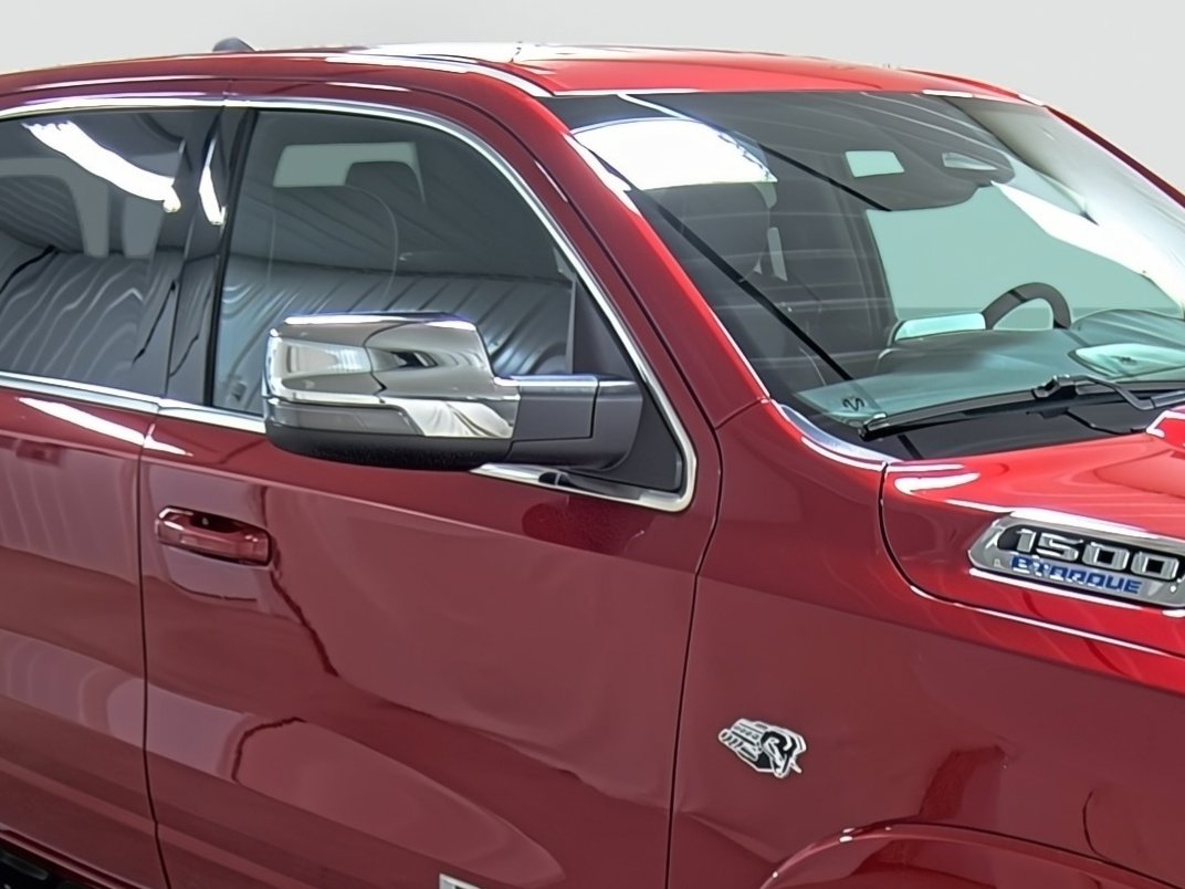New 2026 RAM 1500 Laramie AWD/4WD image 15