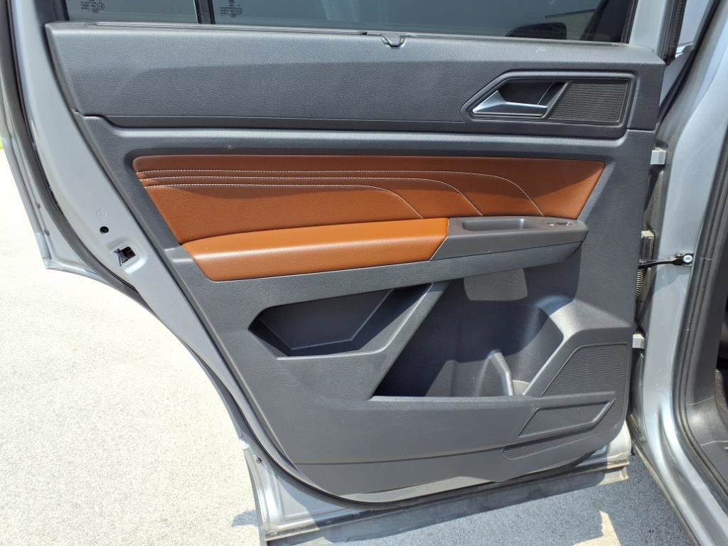 Used 2022 Volkswagen Atlas SE image 31