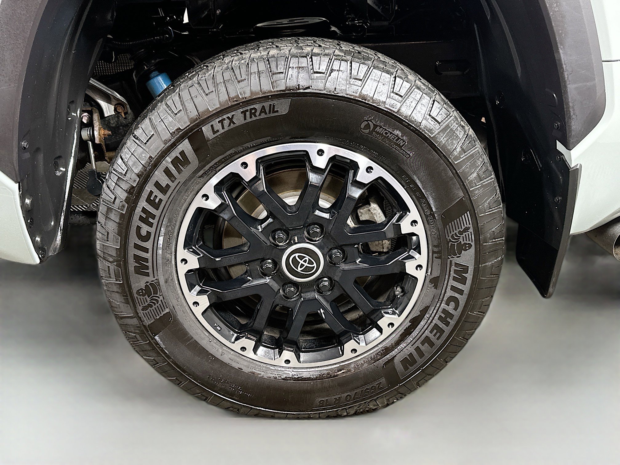 Used 2023 Toyota Tundra SR5 w/ TRD Off-Road Package image 30