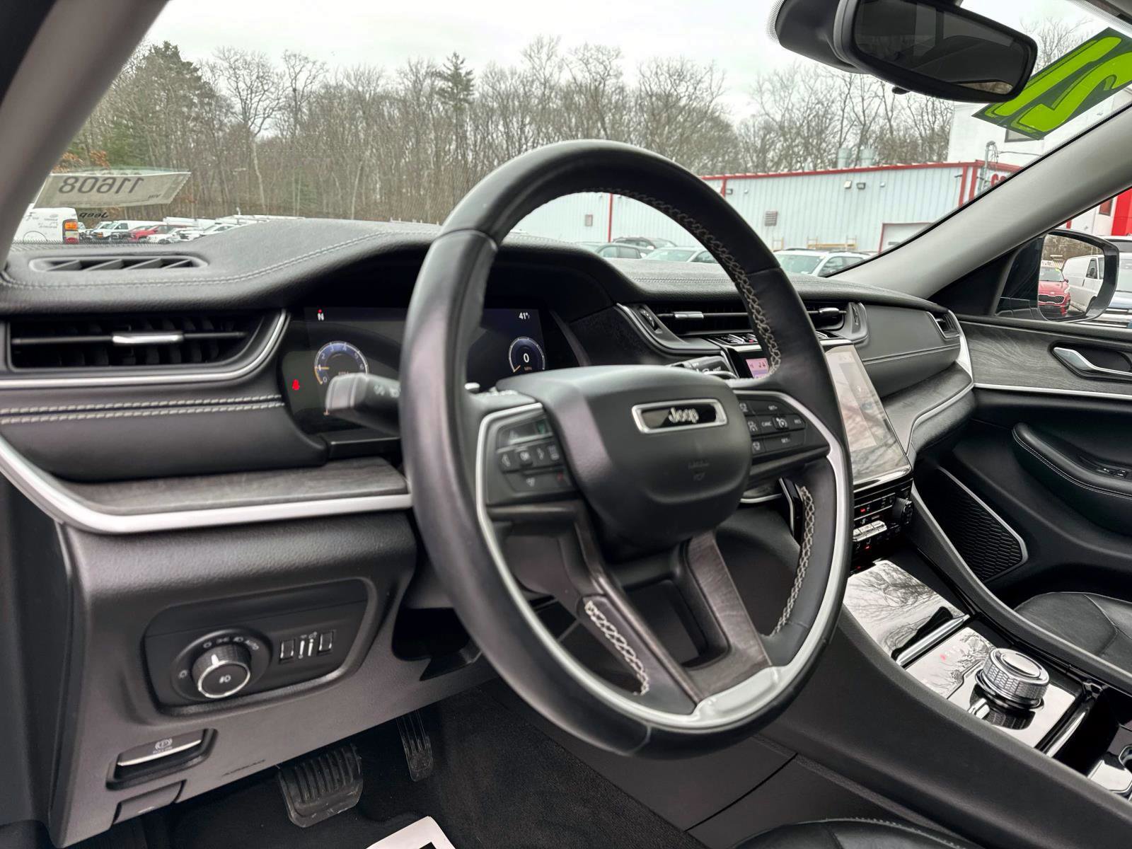 Used 2021 Jeep Grand Cherokee L Limited image 15