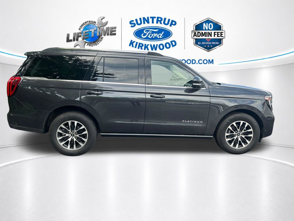 Used 2025 Ford Expedition Platinum AWD/4WD image 8