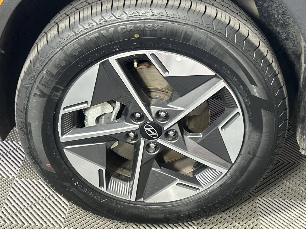 Used 2025 Hyundai Tucson SEL image 9