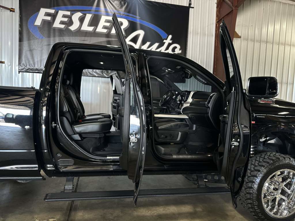 Used 2019 RAM 2500 Laramie image 33