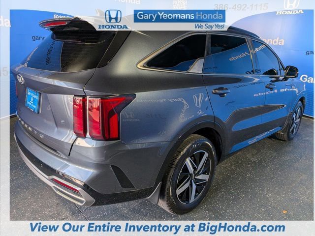 Used 2021 Kia Sorento S FWD image 6