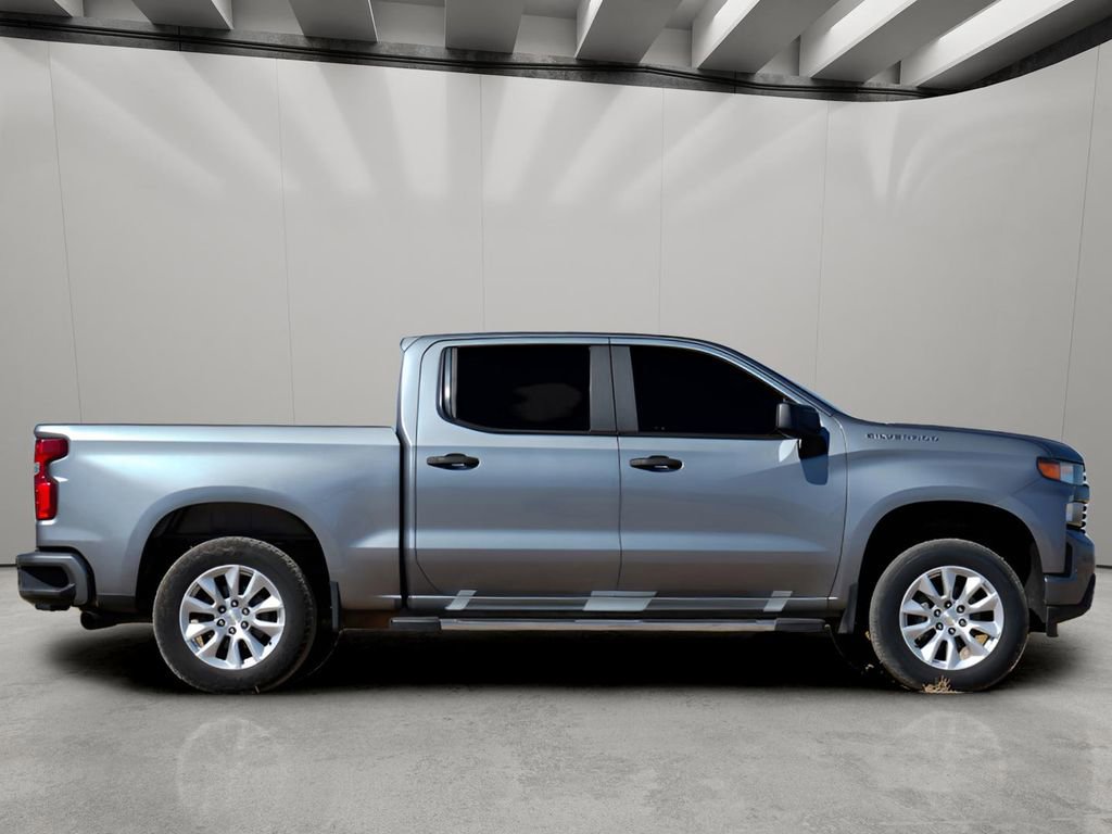 Used 2020 Chevrolet Silverado 1500 Custom w/ Custom Value Package image 6