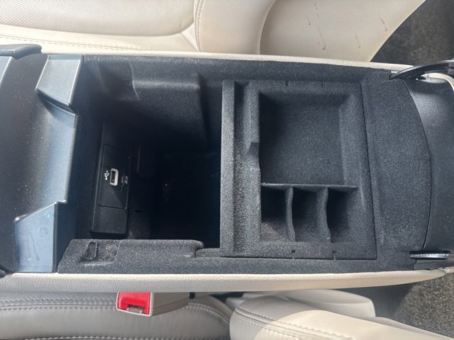 Used 2016 Lincoln MKZ w/ Equipment Group 300A Reserve image 30