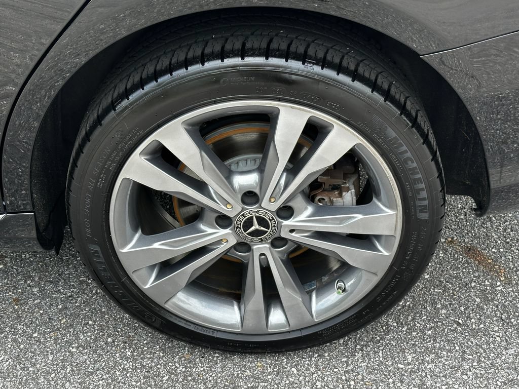 Certified 2021 Mercedes-Benz C 300 4MATIC Sedan image 23