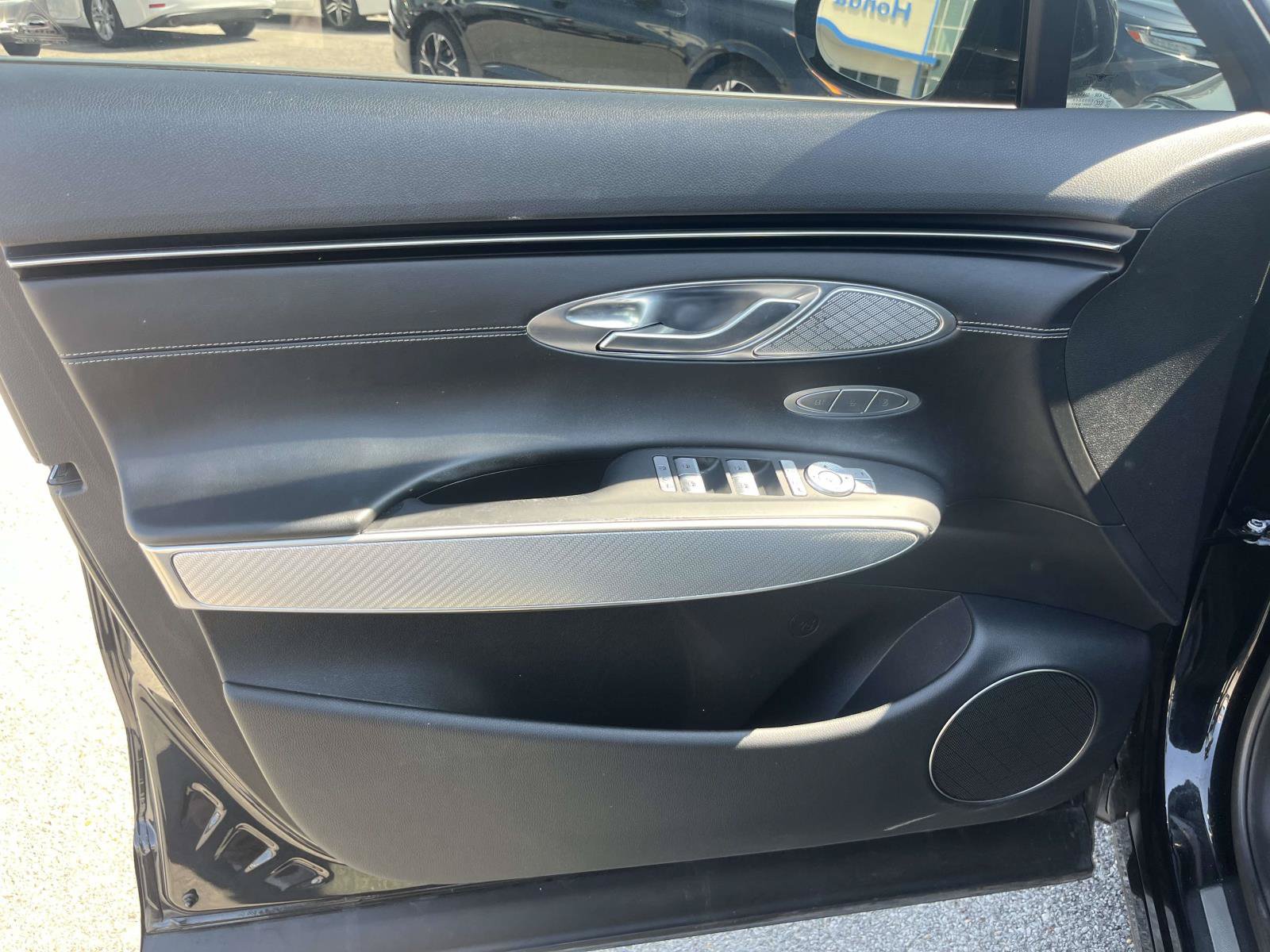 Used 2022 Genesis GV70 3.5T Sport AWD/4WD image 14
